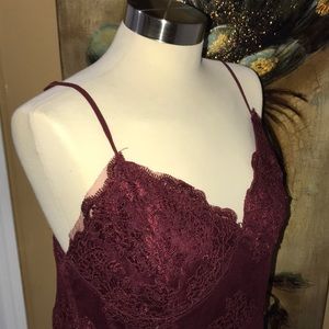 Fashion Nove burgundi dress large